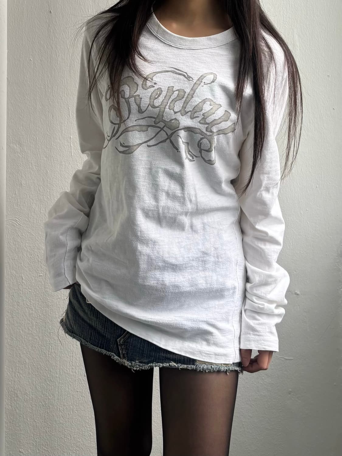 Vintage White Graphic Long Sleeve 상품이미지5
