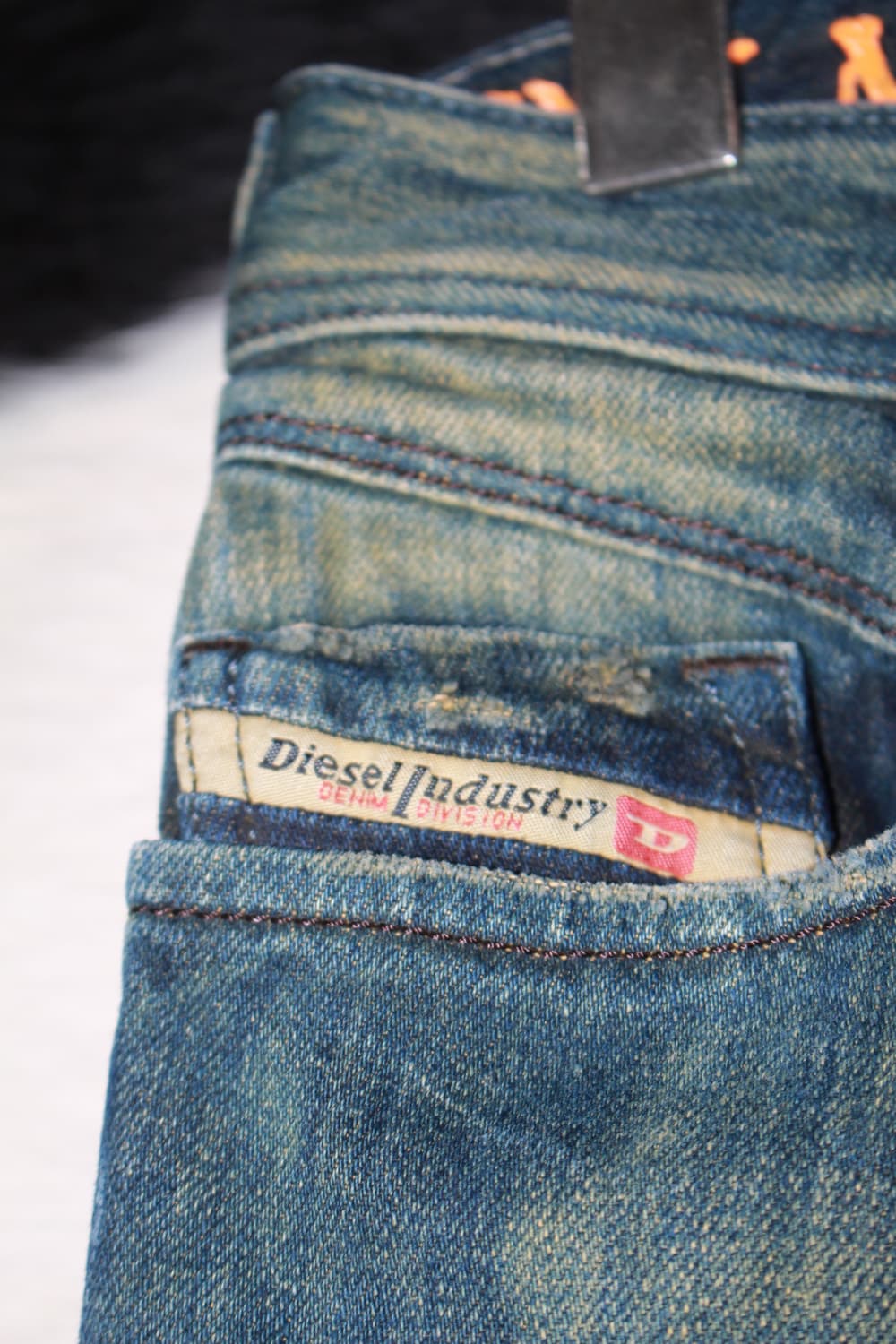 Diesel poiak hard washed denim 상품이미지5