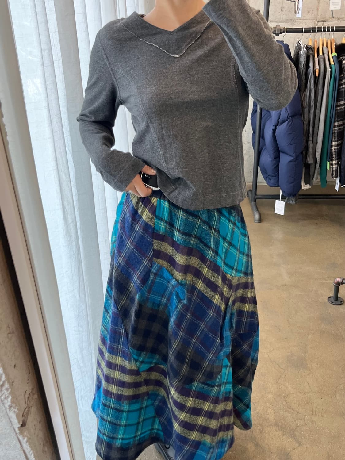 히로코비스 절개 라인 롱슬리브 상품이미지4