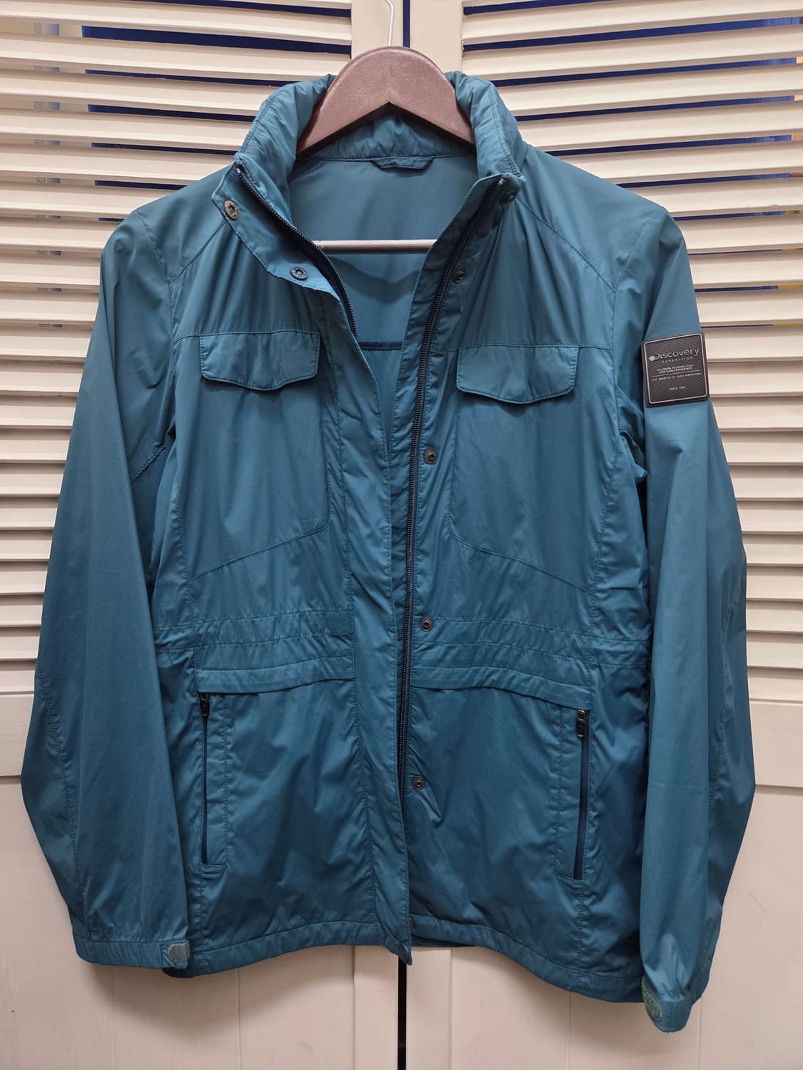 디스커버리 바람막이 자켓 상품이미지2