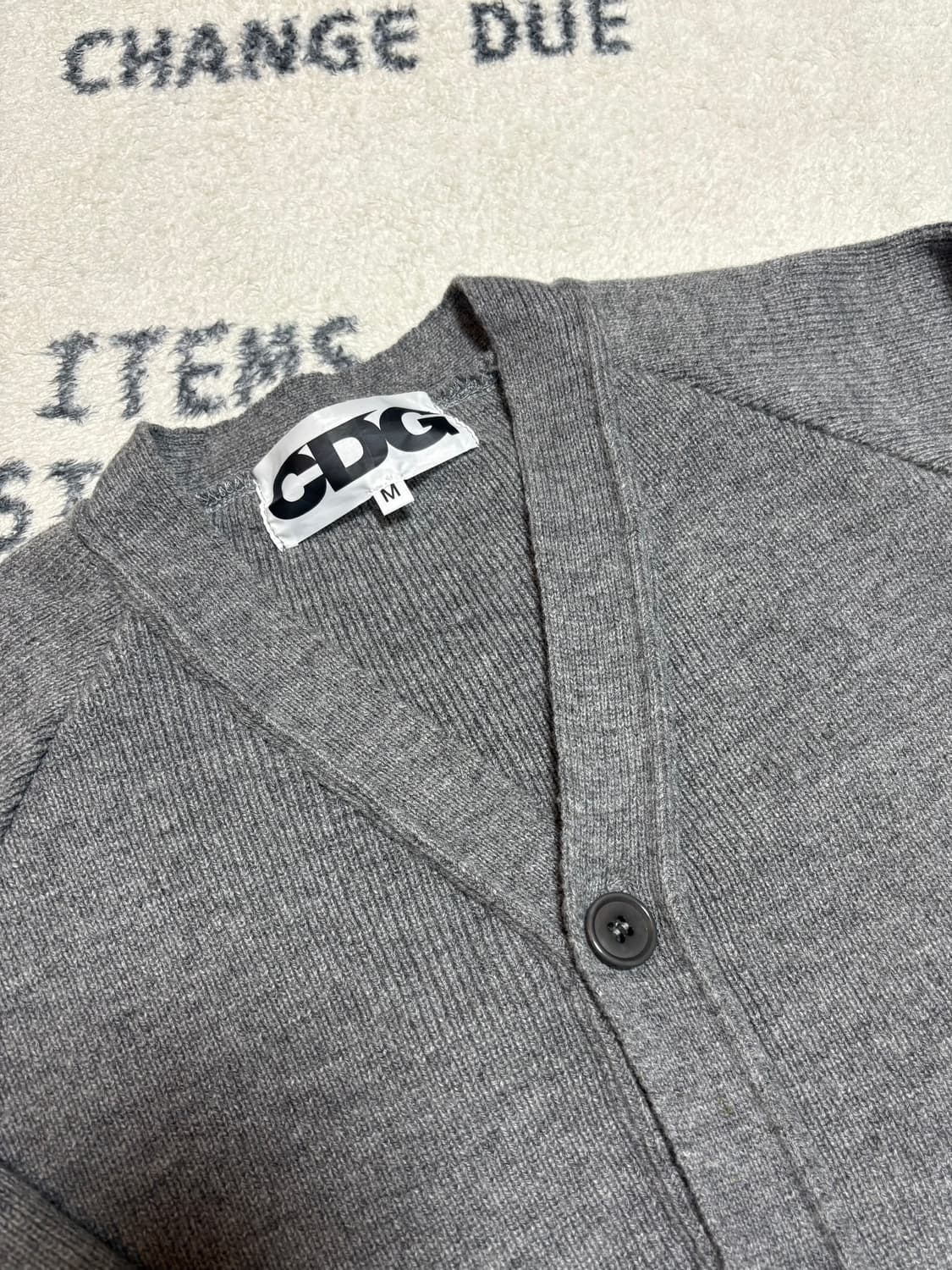 CDG V-Neck School Cardigan Grey 상품이미지2