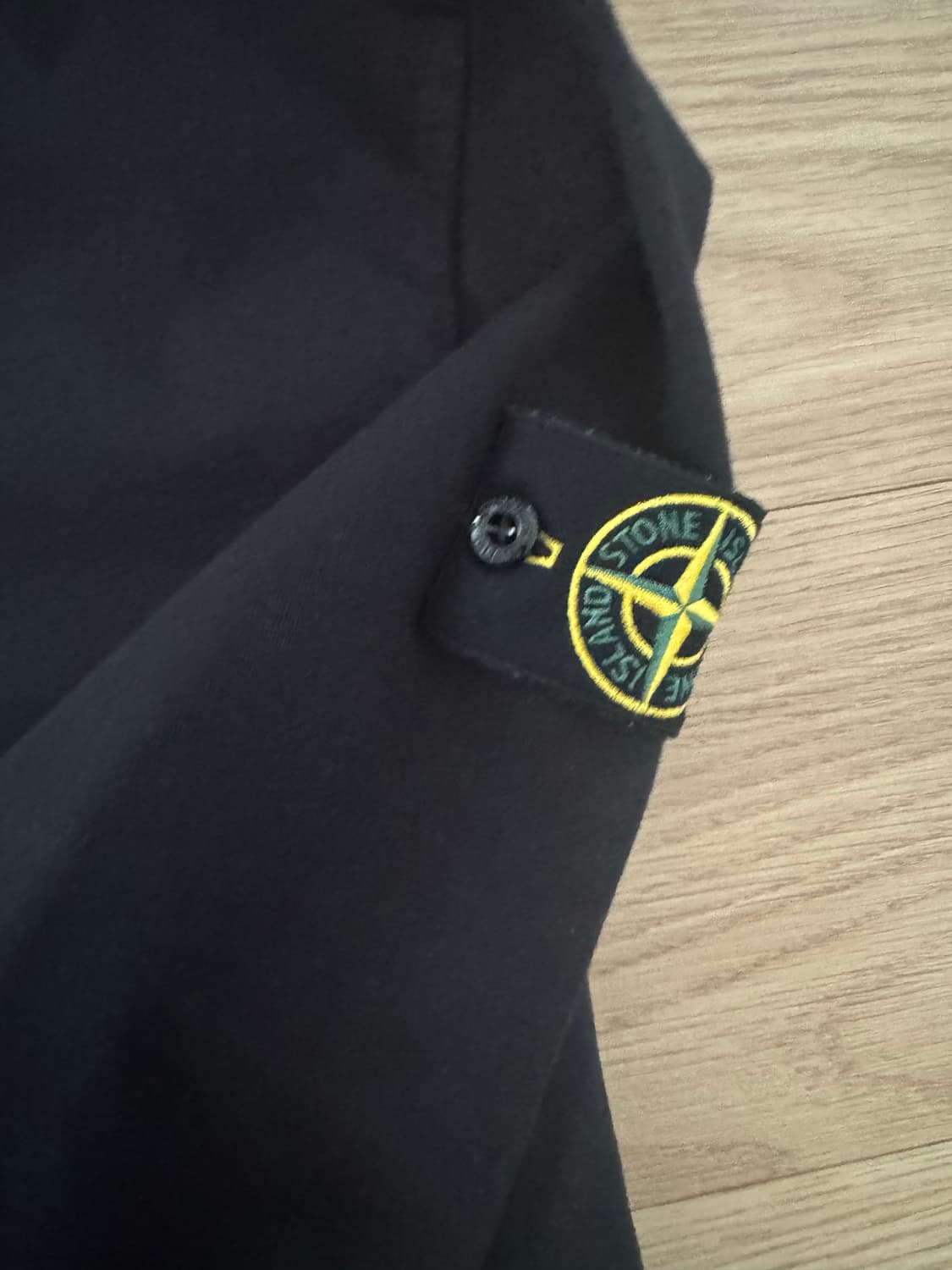 [새상품급] 스톤아일랜드 롱슬리브 상품이미지3