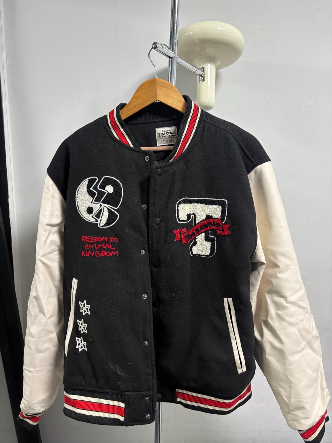 팀코믹스 바시티자켓 상품이미지1