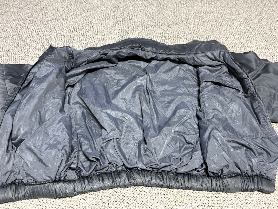 노스페이스 크롭 경량 패딩 그레이 차콜 상품이미지5