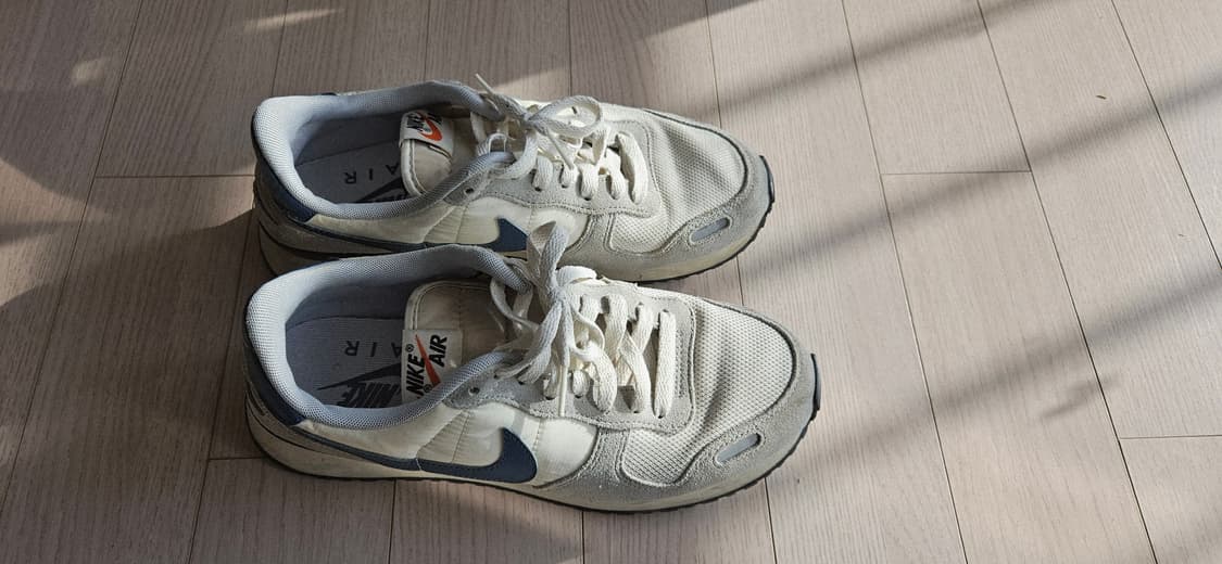 나이키 볼텍스 울프그레이  상품이미지4