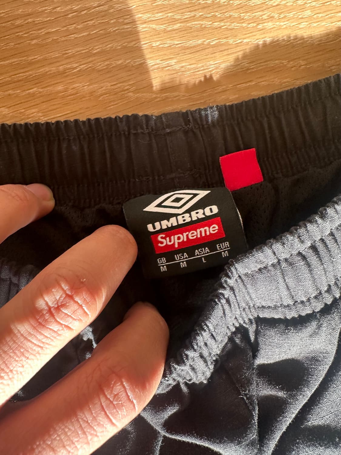 슈프림x엄브로 상품이미지5