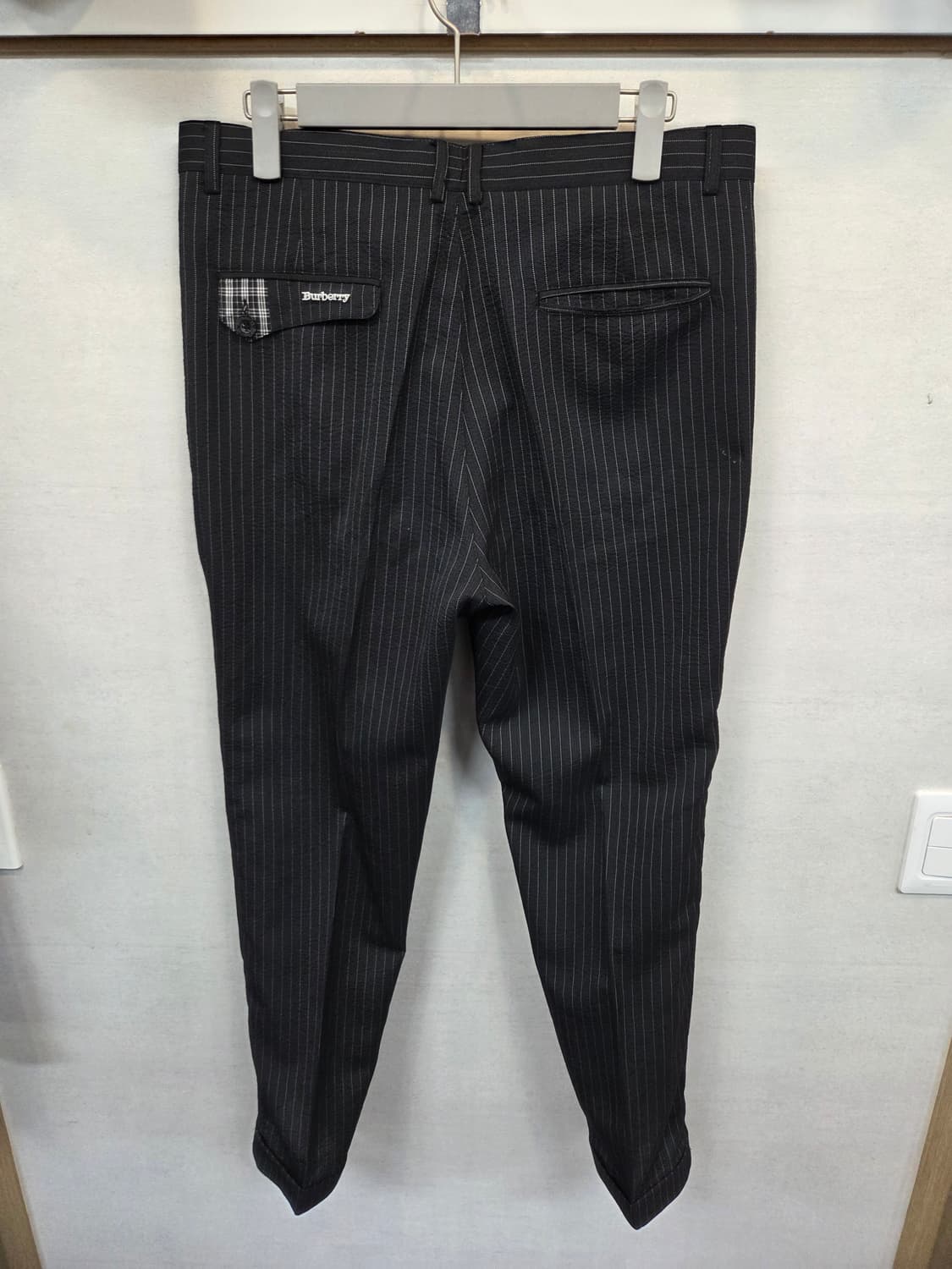 버버리 올드스쿨시어서커 스트라이프 썸머 카브라 슬렉스 팬츠 34 상품이미지2