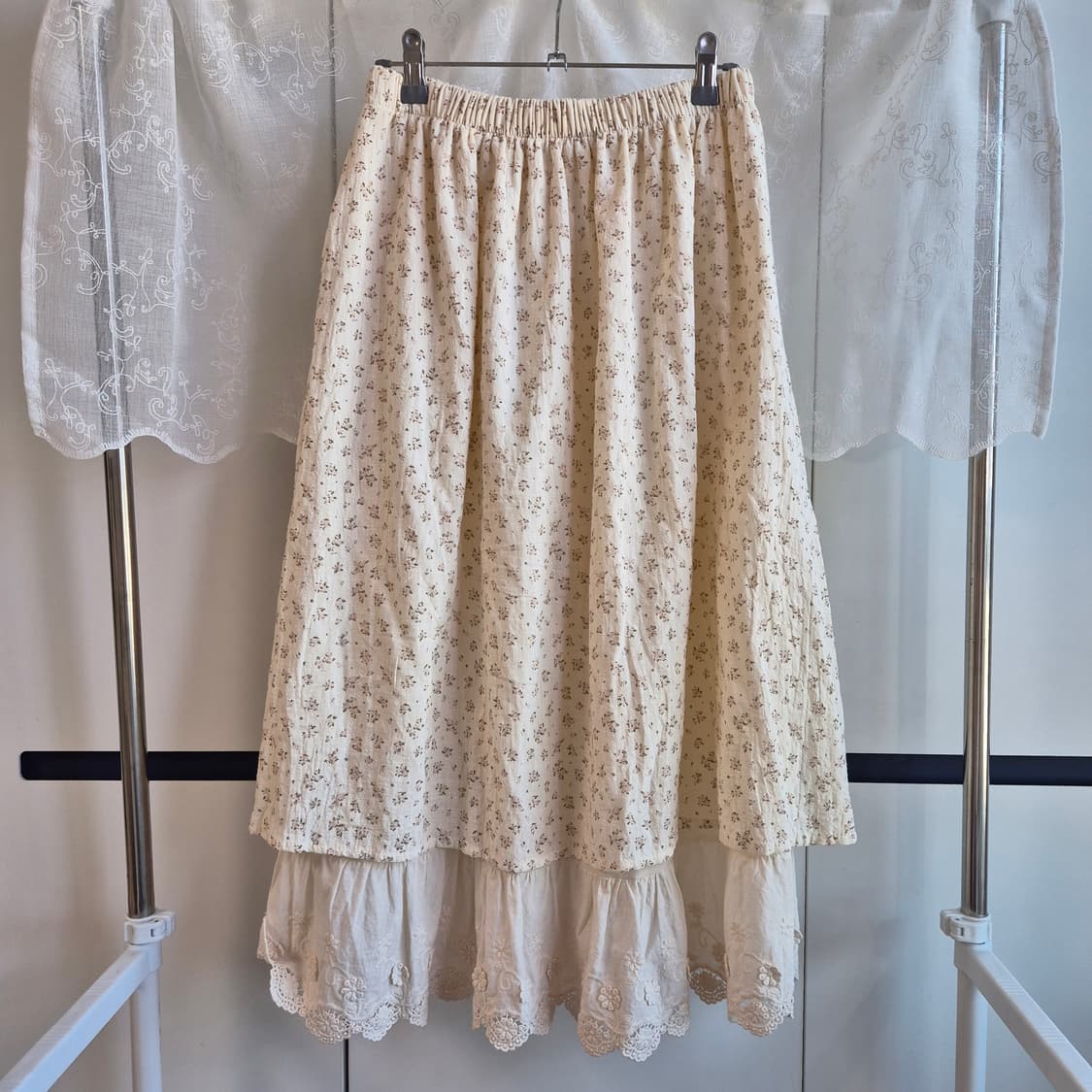 아이보리 잔꽃 레이어드 스커트 상품이미지5