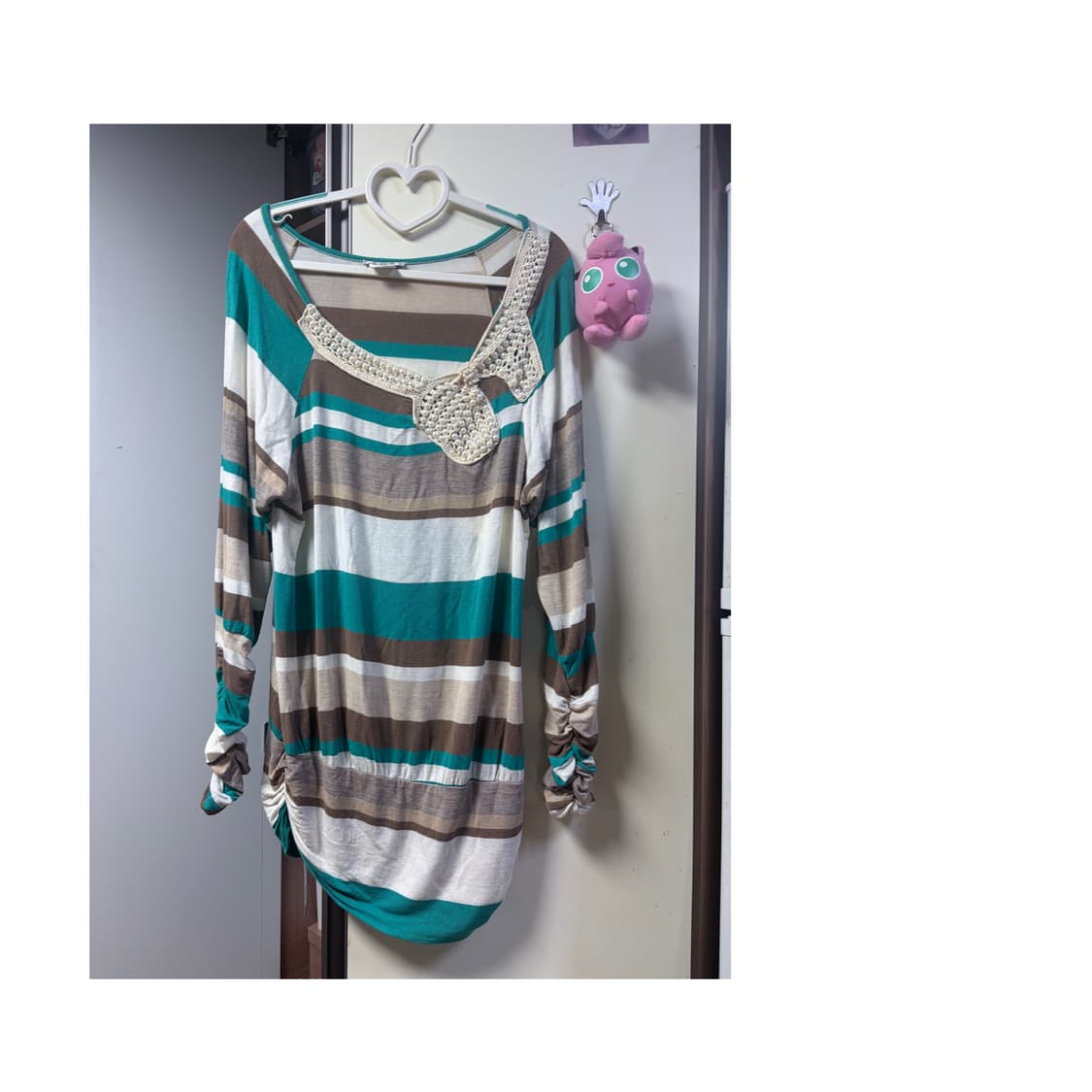 리본 큐빅 디테일 니트 상품이미지1