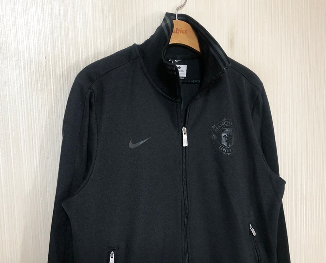 나이키 맨체스터유나이티드 N98 블랙아웃 트랙자켓 L(100) 상품이미지5