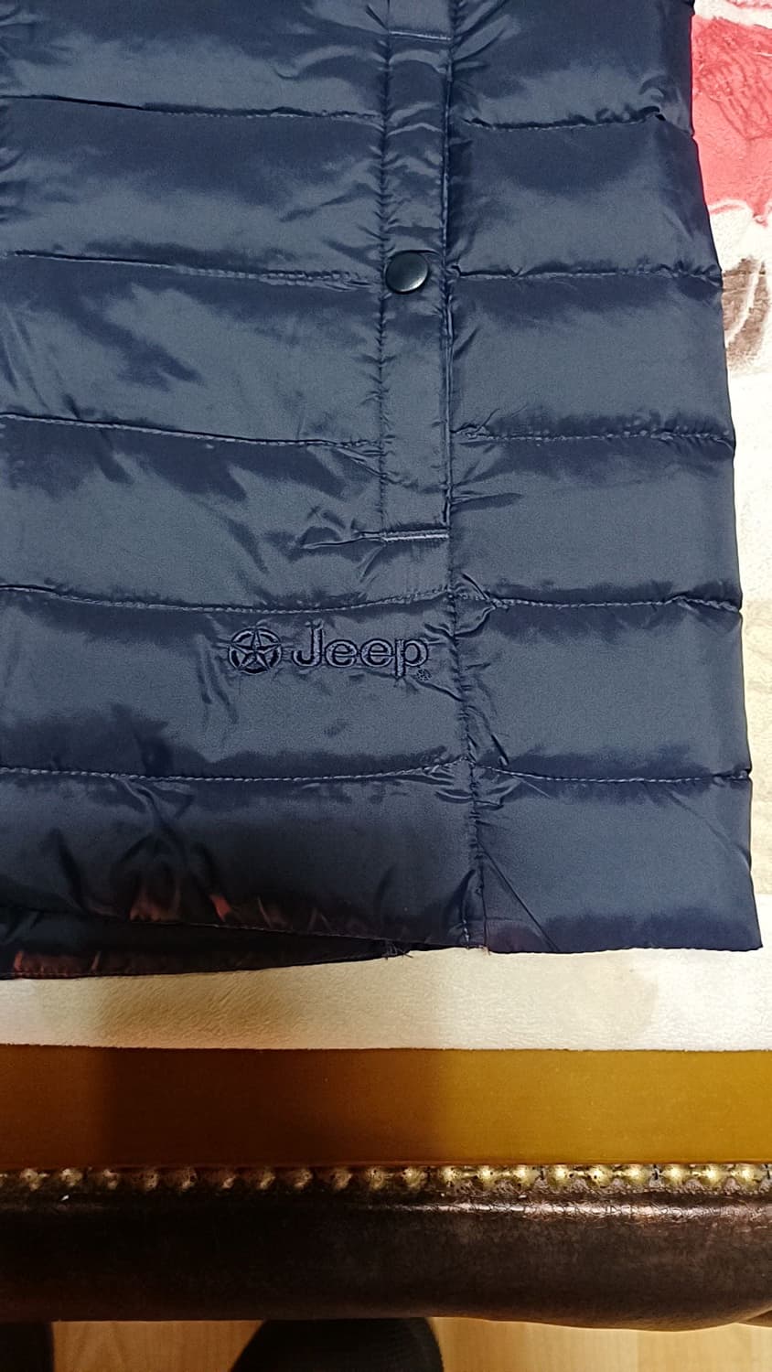 Jeep 오리털경량조끼 90 여성55 가슴46 기장65 상품이미지4