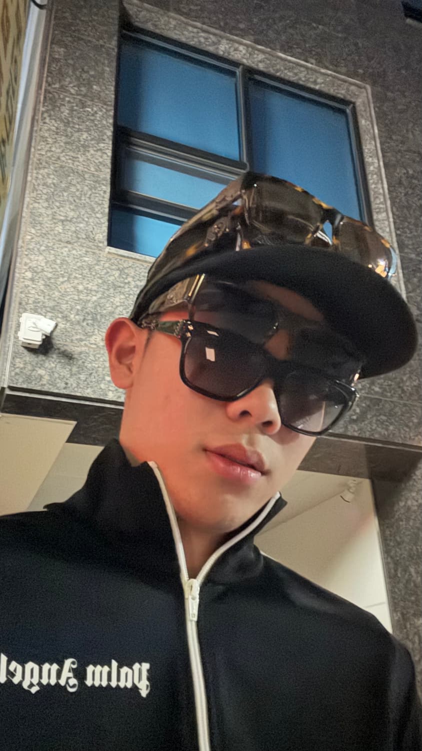 와이프한테 걸려서 파는 크롬하츠선글라스 4개 상품이미지1