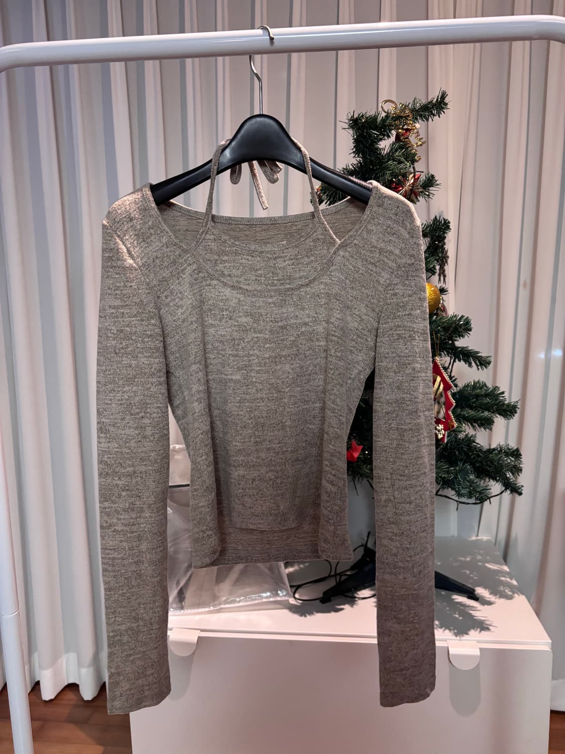 홀터넥 긴팔 티 상품이미지1