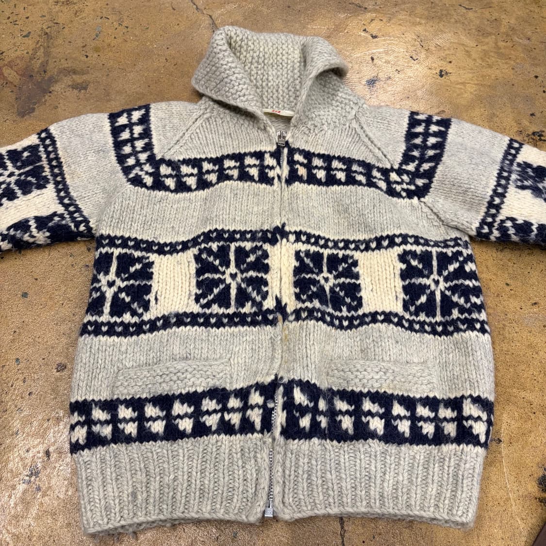 코위찬 빈티지 모리 그레이 카라 니트 집업 상품이미지3