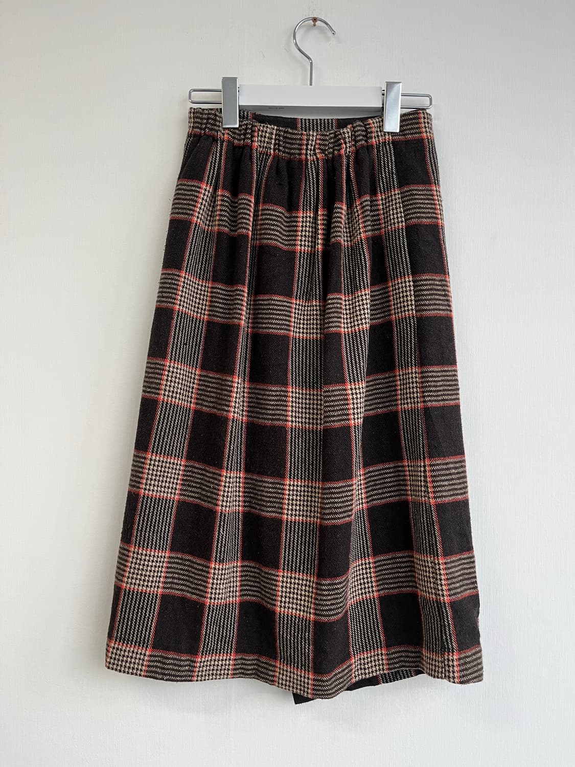 브라운 체크 랩 스커트 상품이미지4