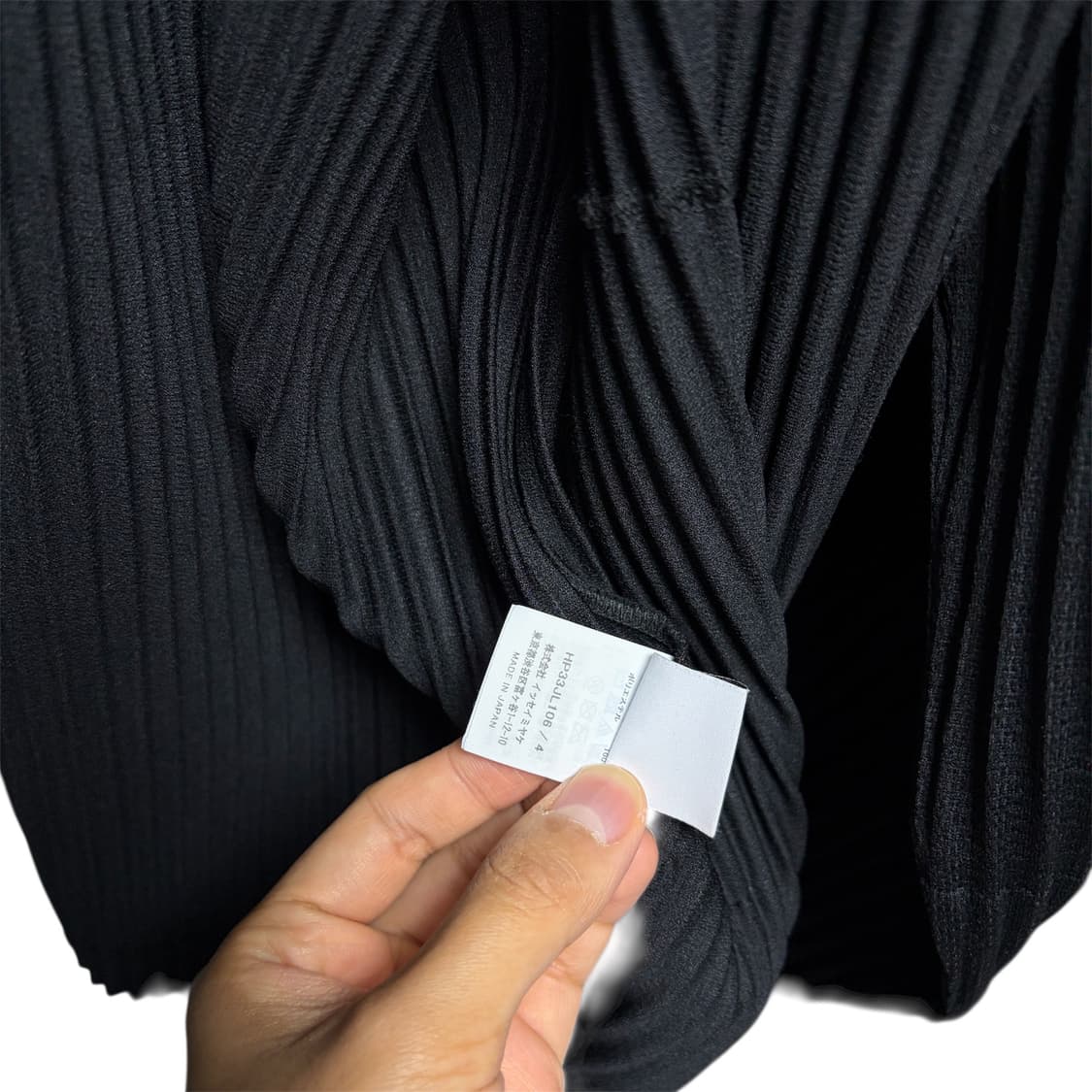 이세이미야케 옴므플리세 후드집업 블랙 4 JL106 상품이미지4