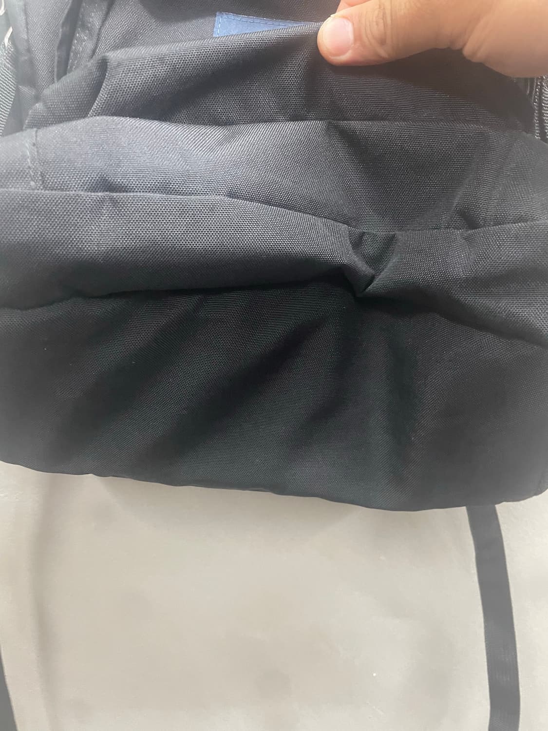 잔스포츠 검정 백팩 가방 상품이미지4