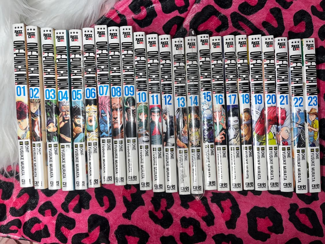 원펀맨 만화책 1-23권 일괄 전권 상품이미지1