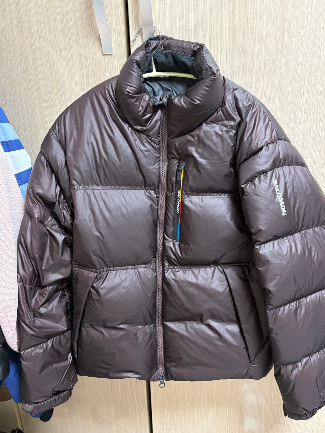 살로몬 컨투어 크롭 다운 자켓 초콜렛 S 상품이미지1