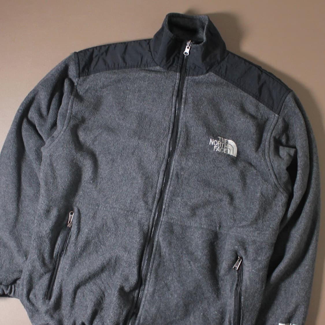 The North Face 노스페이스 윈드스토퍼 차콜 플리스 자켓 상품이미지2