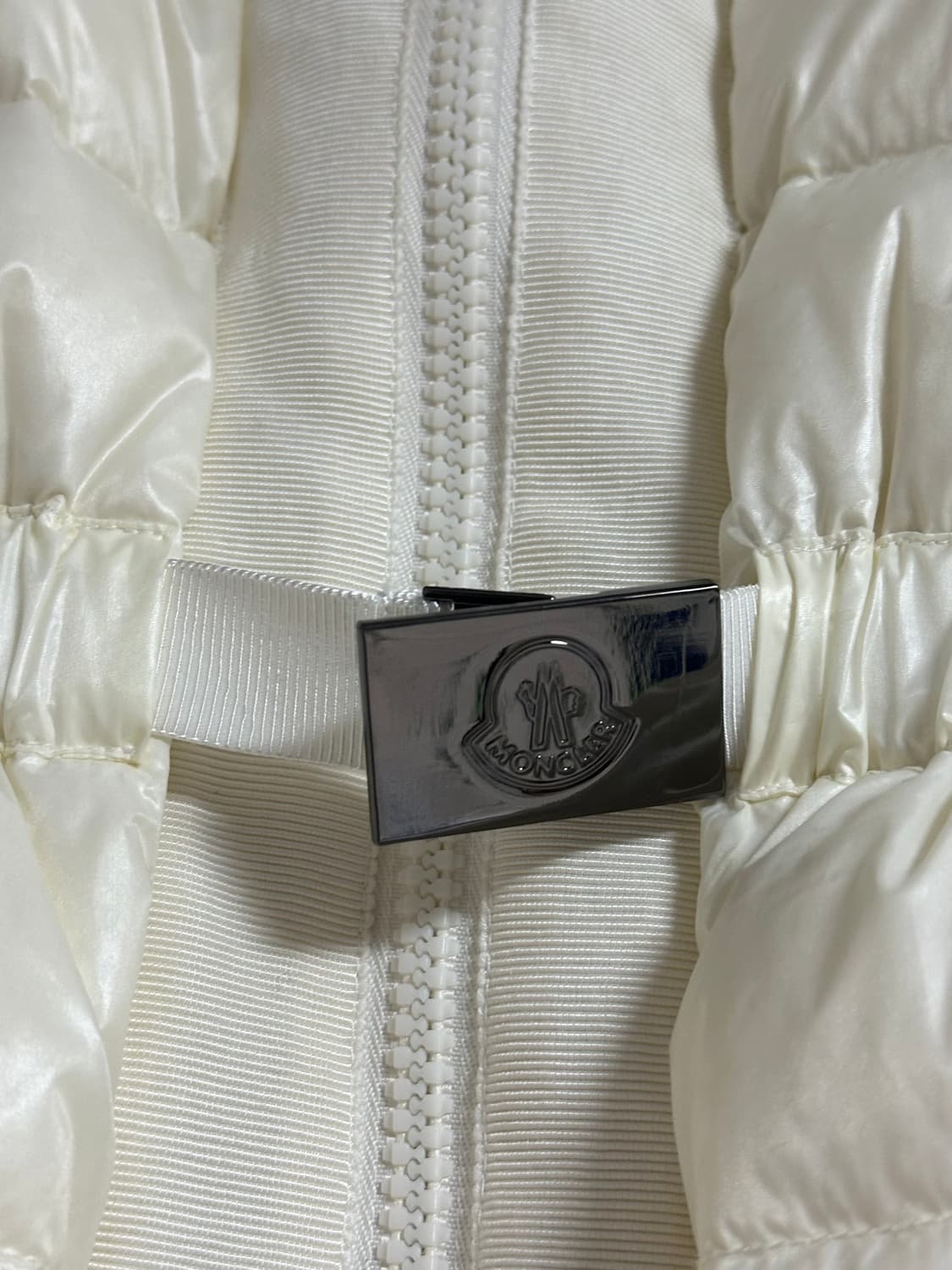 몽클레어 패딩 가디건 아이보리 퍼 트리밍 상품이미지2