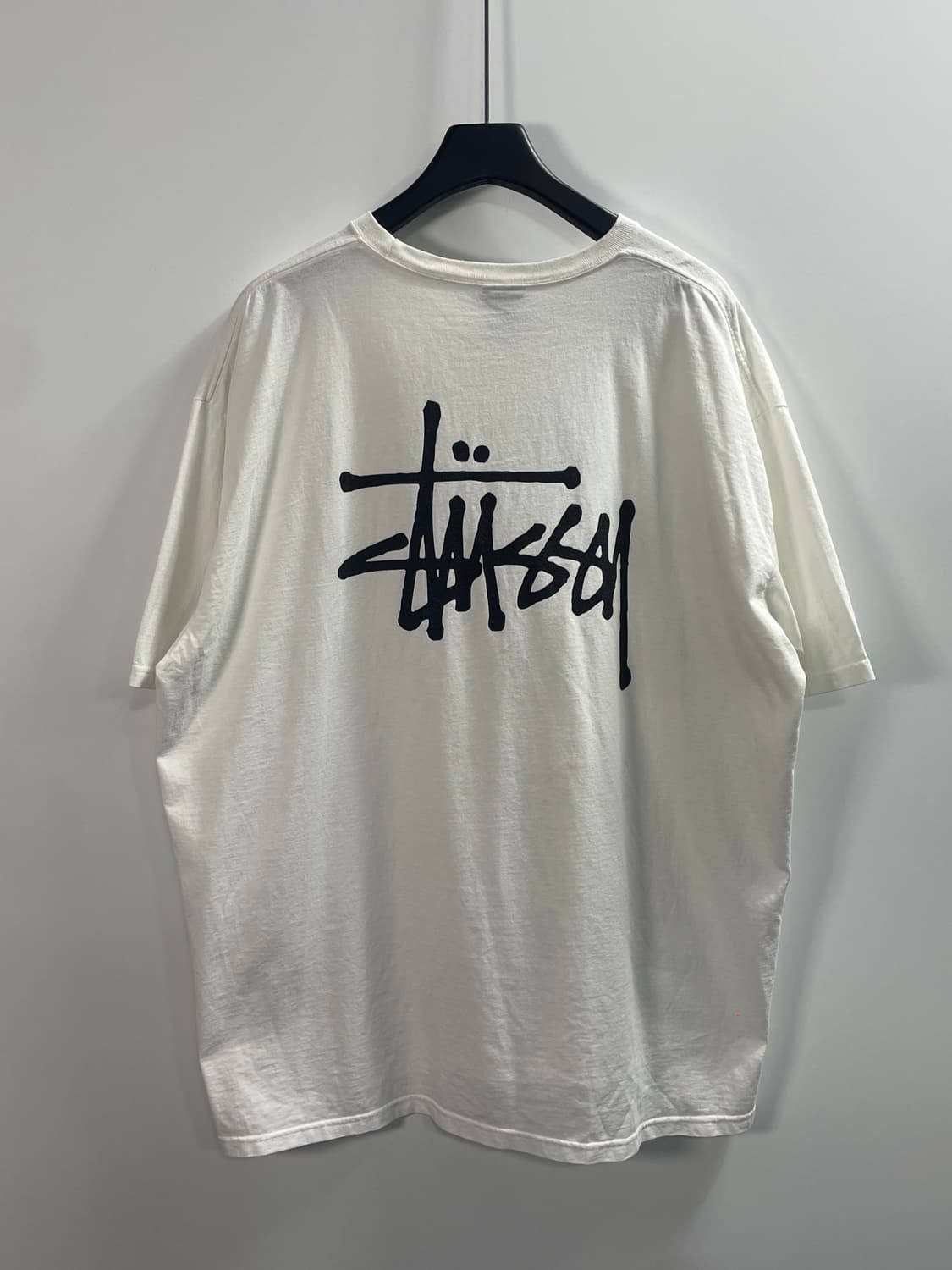 스투시 빅로고 화이트 반팔 티셔츠 (on.426)   상품이미지1