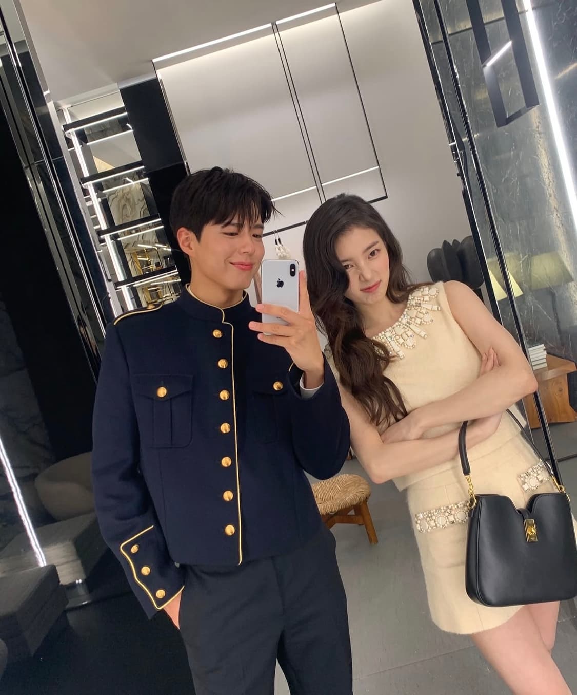 [박보검님 착용] 셀린느 25ss 네이비 스펜서 자켓 상품이미지2