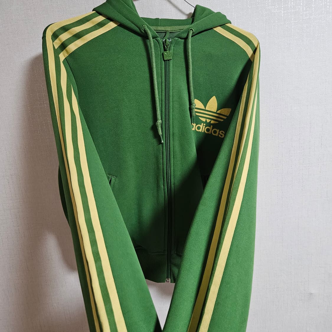 아디다스 말차색 져지 후드집업 M 상품이미지6