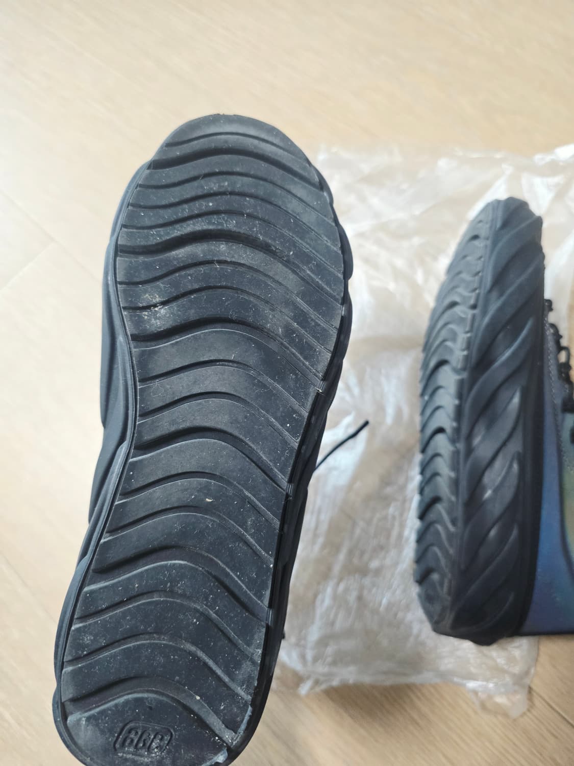 거의새것) 240mm 에이지 리플렉티브 탑 오로라 (AGE) 상품이미지8