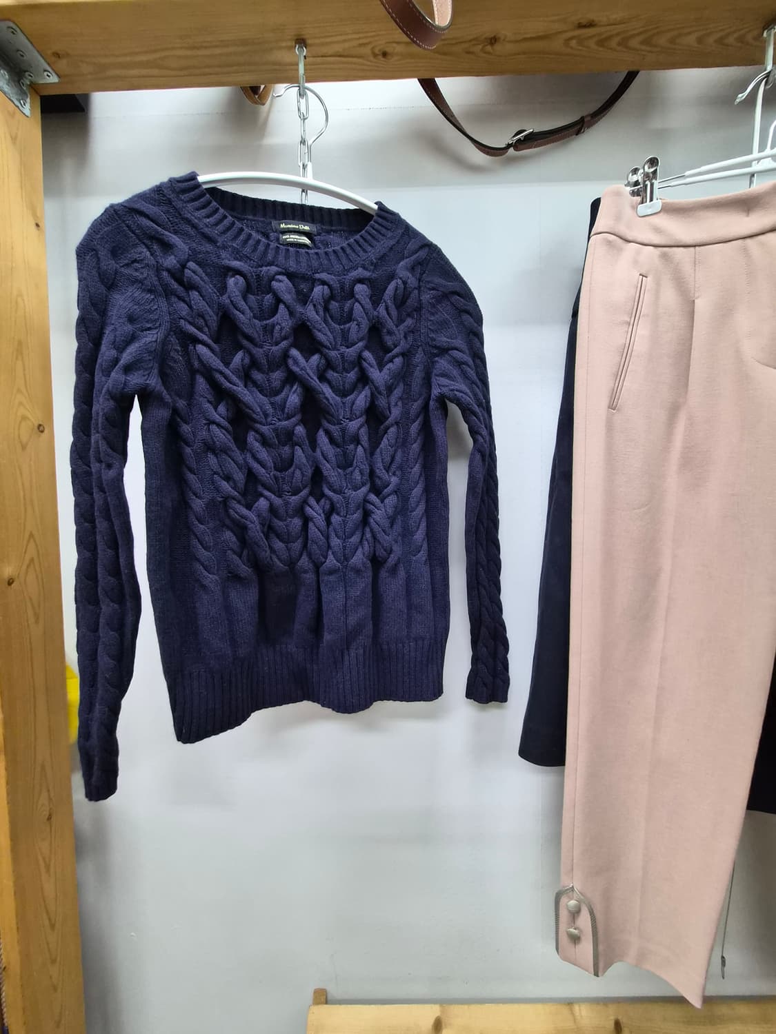 마시모두띠 울캐시미어 입체니트. 오즈세컨스판배기 상품이미지1