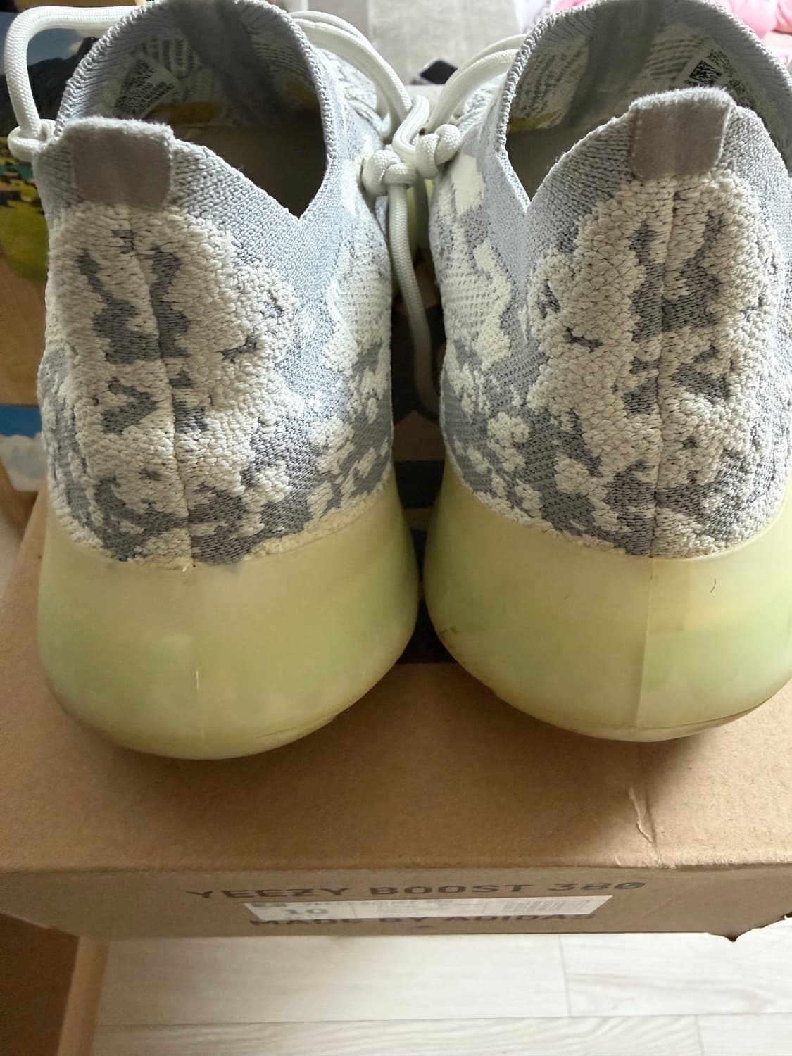 [280] 이지부스트 380 에일리언 상품이미지5