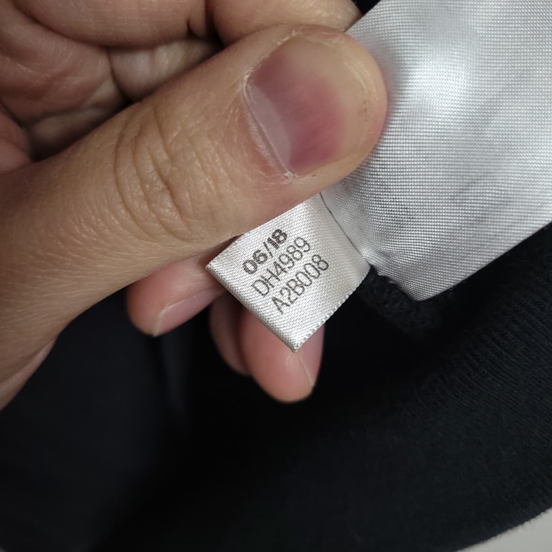 (M) ADIDAS 아디다스 블랙 후드집업 후면 프린팅 상품이미지4