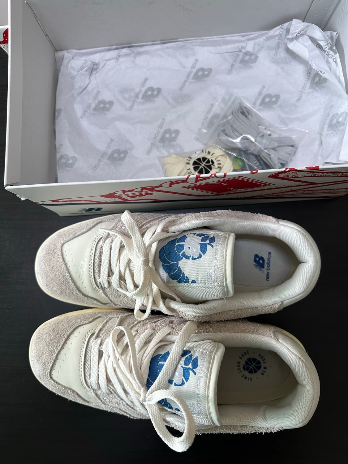 뉴발란스 550 에메 레온 도르 그레이 스웨이드 상품이미지3