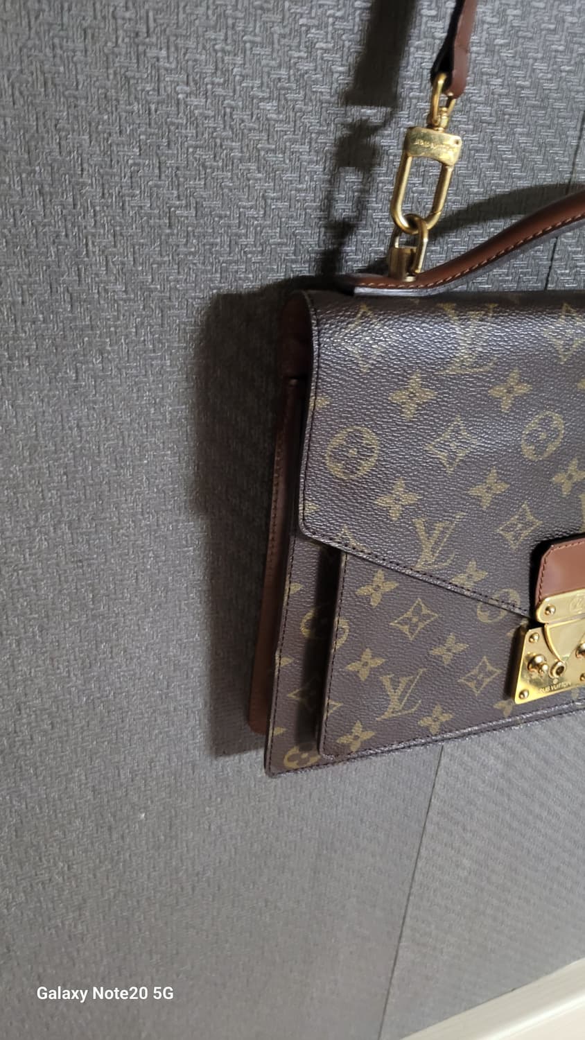 루이비통 크로스백 상품이미지4