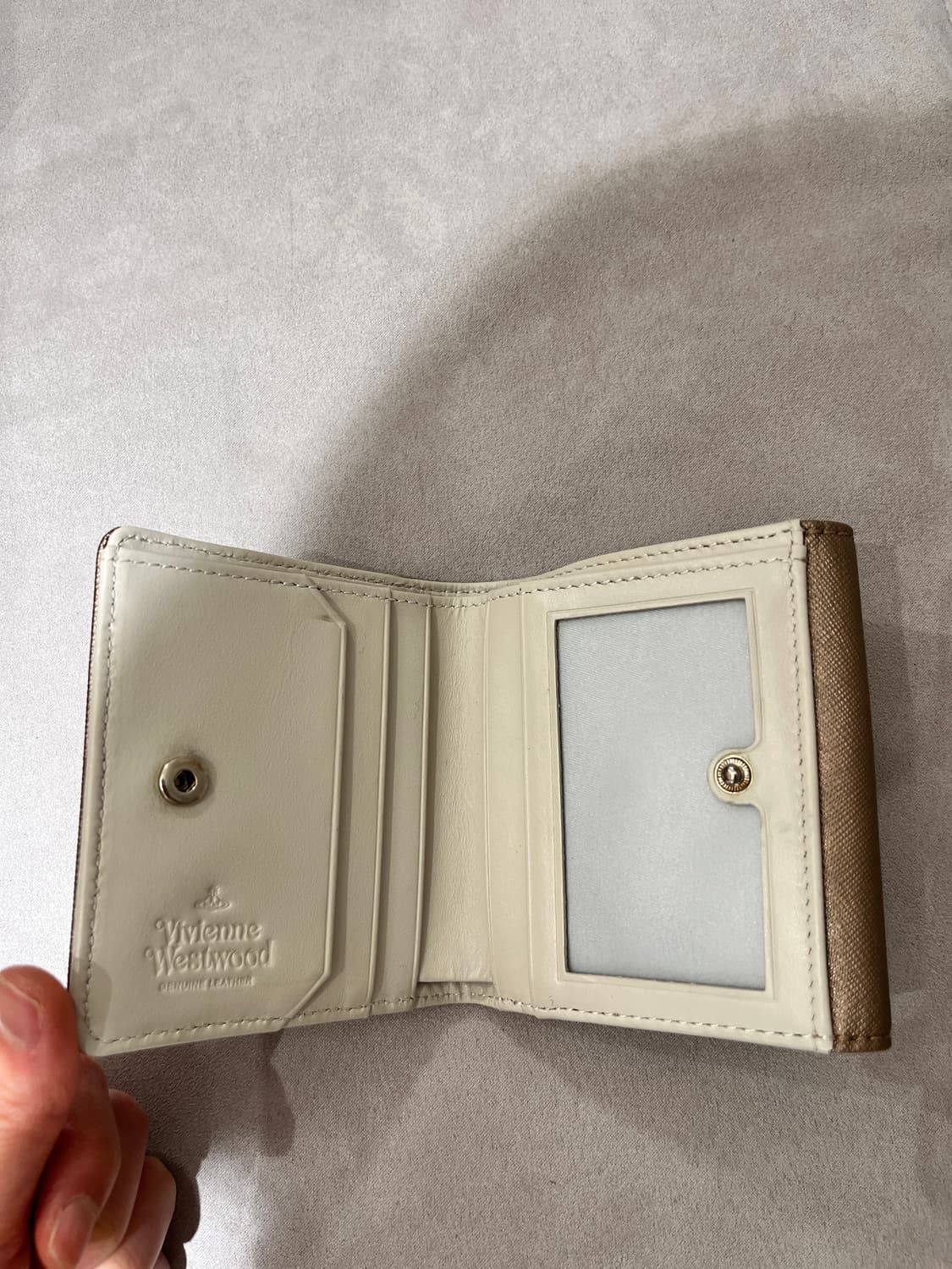 비비안웨스트우드 금장 반지갑 orb 상품이미지2