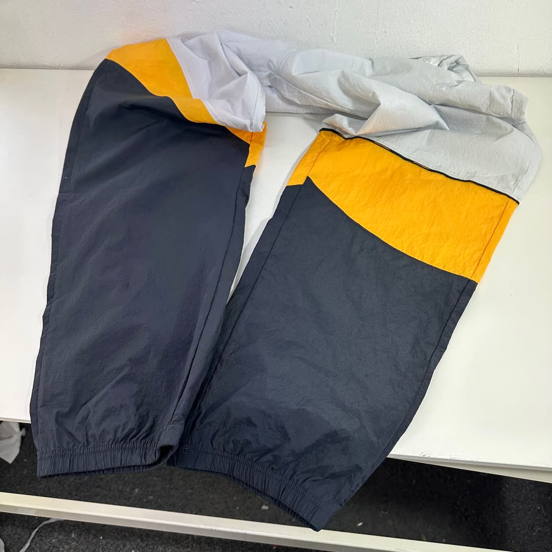 L-XL 언더아머 삼색 우븐 조거팬츠 상품이미지4