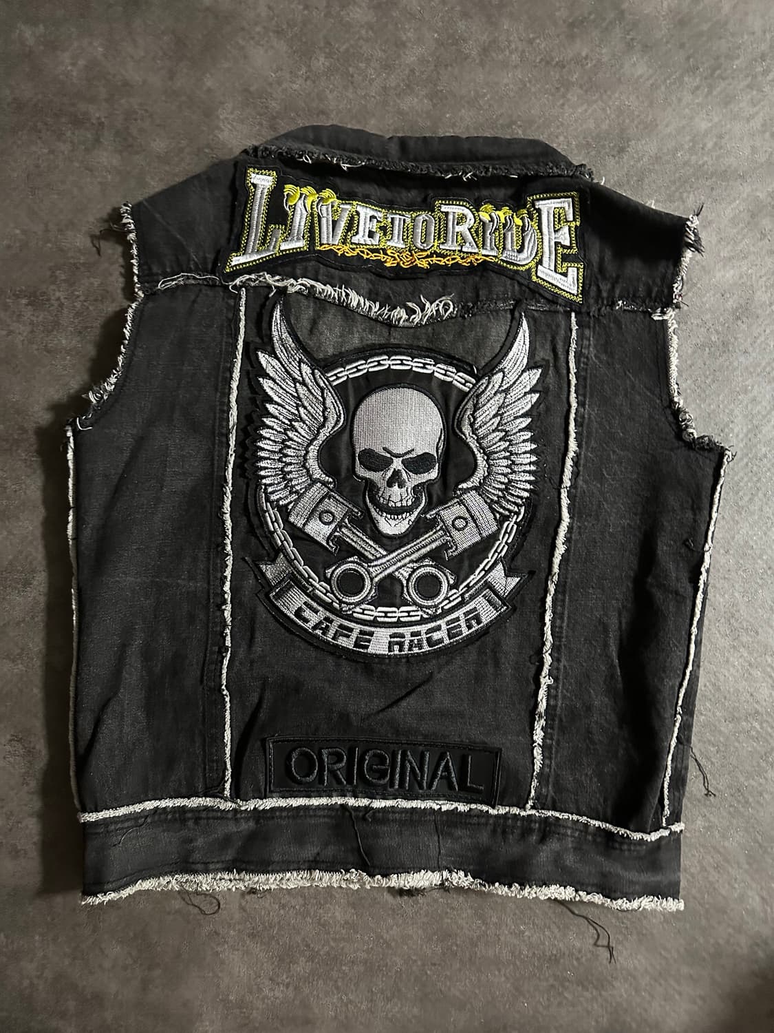 데님 패치 베스트 블랙 데미지 스타일 상품이미지3