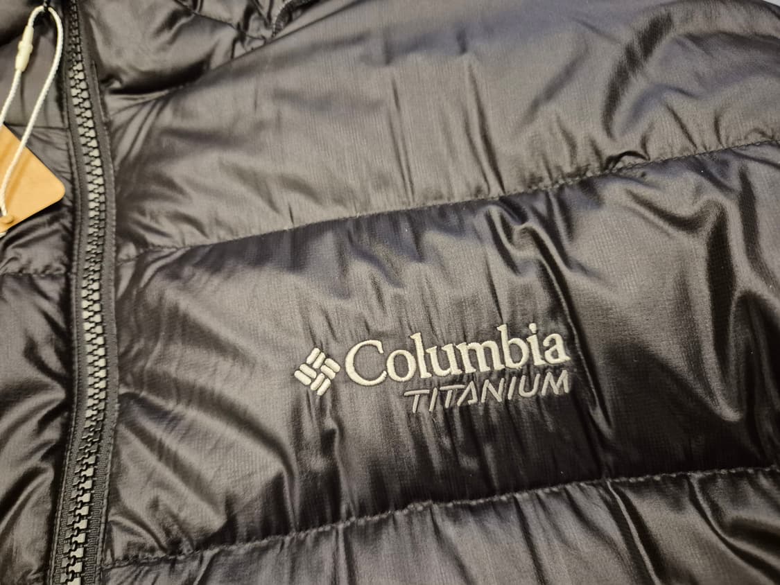 00s 컬럼비아 TITANIUM 구스다운 경량 패딩 상품이미지5