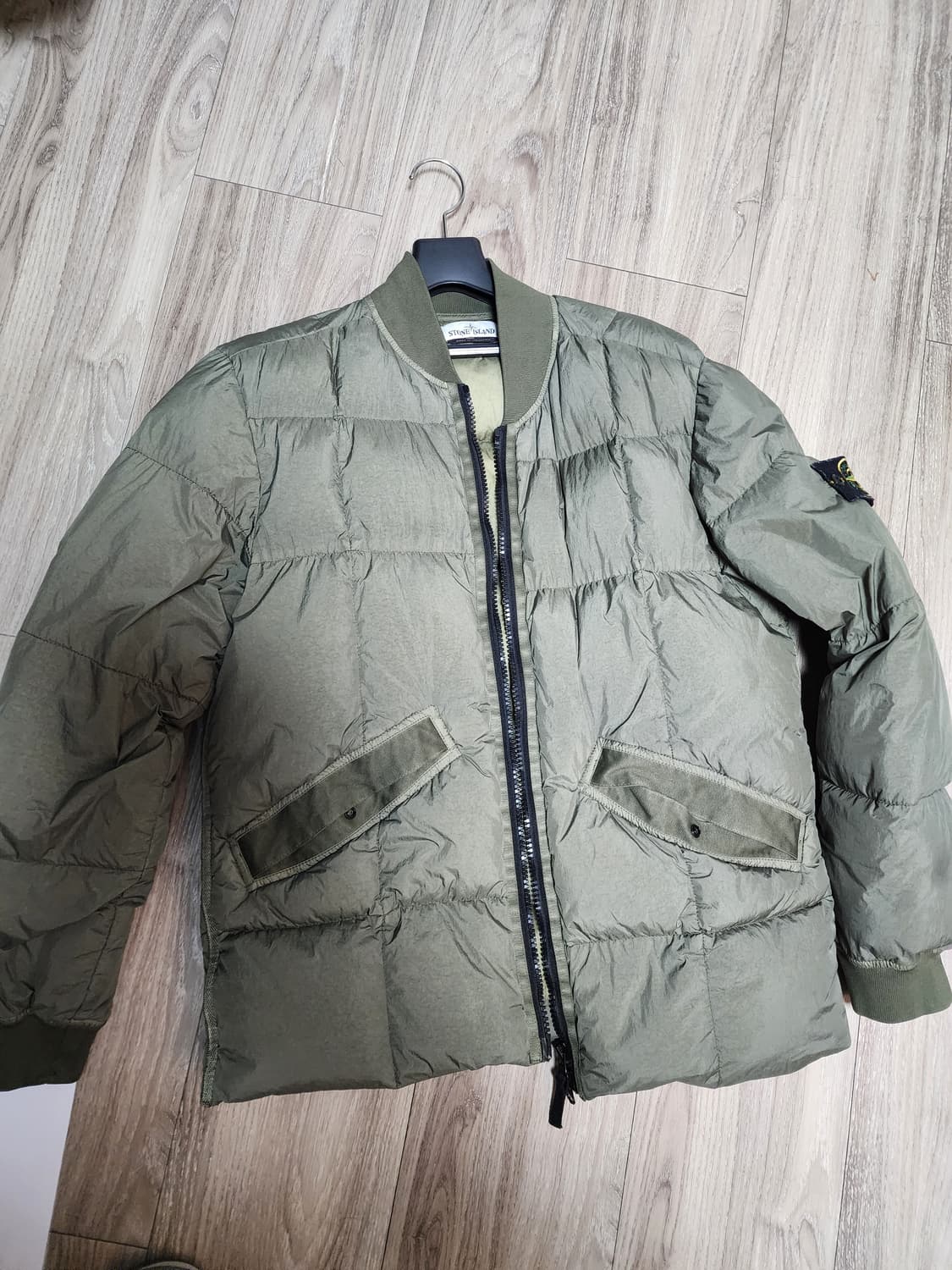 [M]스톤아일랜드/19FW크링클랩스 버머 숏 다운패딩 카키 상품이미지1