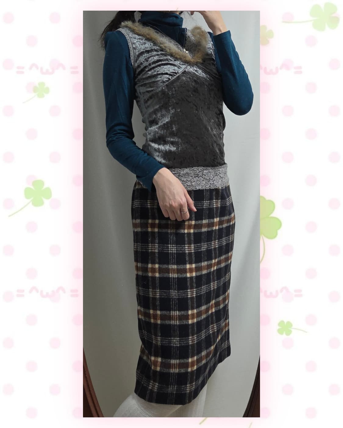 빈티지 코디 세트(청록폴라티, 회색벨벳슬리브리스, INGNI체크스커트) 상품이미지1