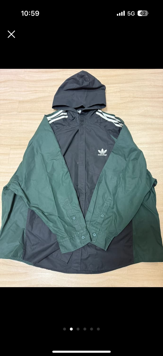 발렌시아가 X 아디다스 콜라보 셔츠 상품이미지2