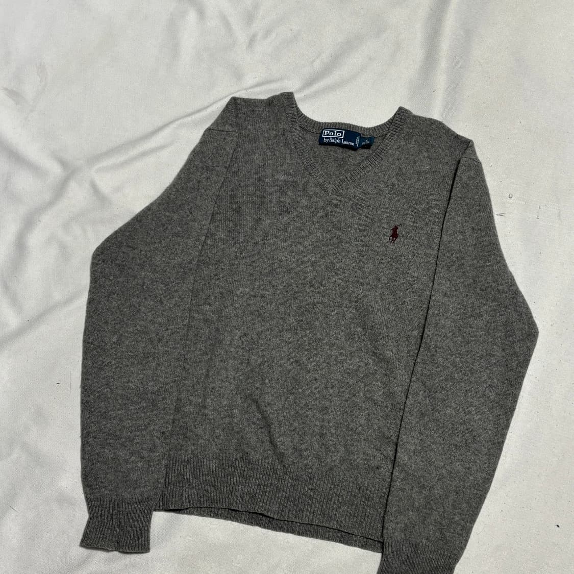 M 폴로랄프로렌 버건디 포니 램스울 그레이 브이넥 니트 상품이미지1