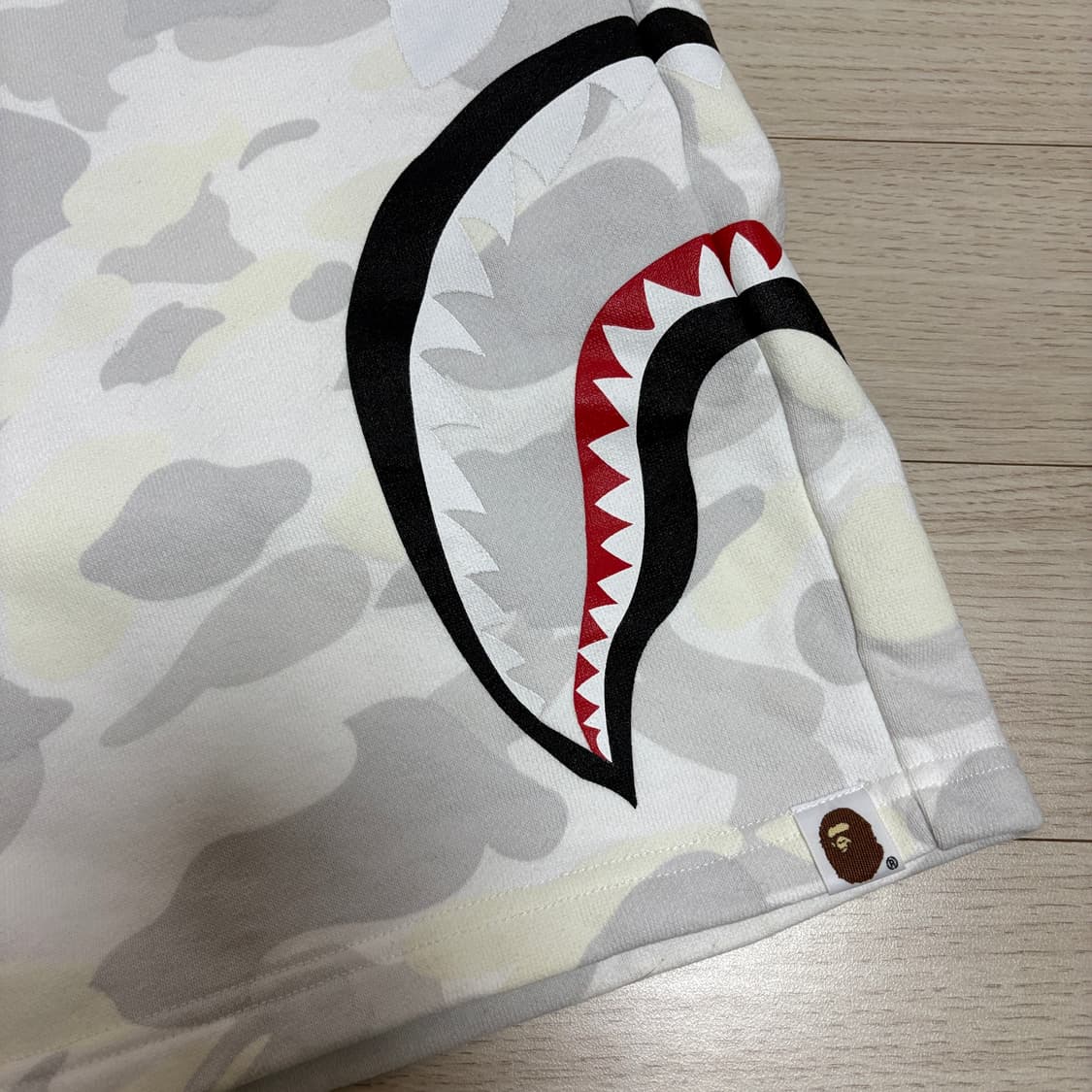 베이프 샤크 반바지 상품이미지2