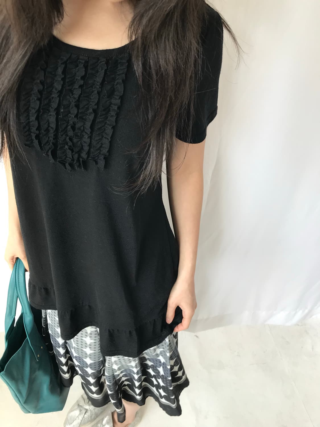 ⊹ Black Frill Top 상품이미지1