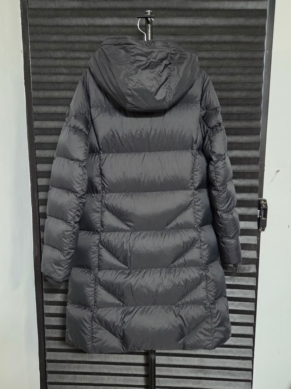 [블랙야크] 다운 하프롱패딩 판매합니다. 상품이미지6