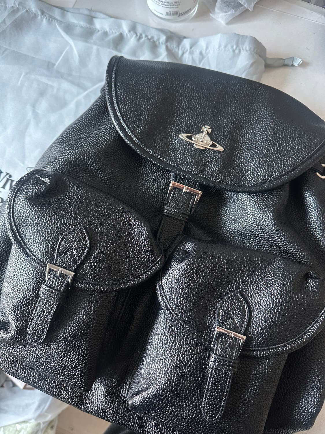 비비안웨스트우드 블랙 백팩 상품이미지1