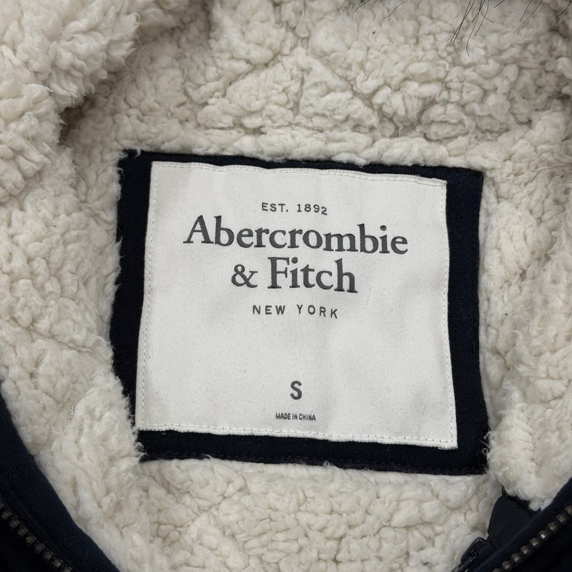 아베크롬비 빈티지 울프죠 퍼 Y2K 후드집업 자켓 네이비 S 상품이미지6