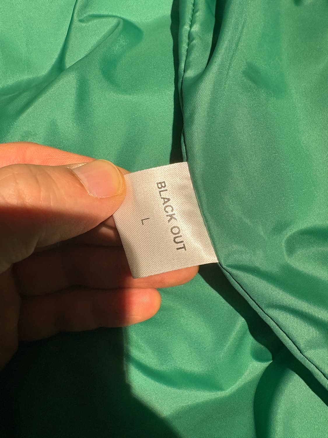 (L) 블랙아웃 구스다운 패딩베스트 상품이미지3