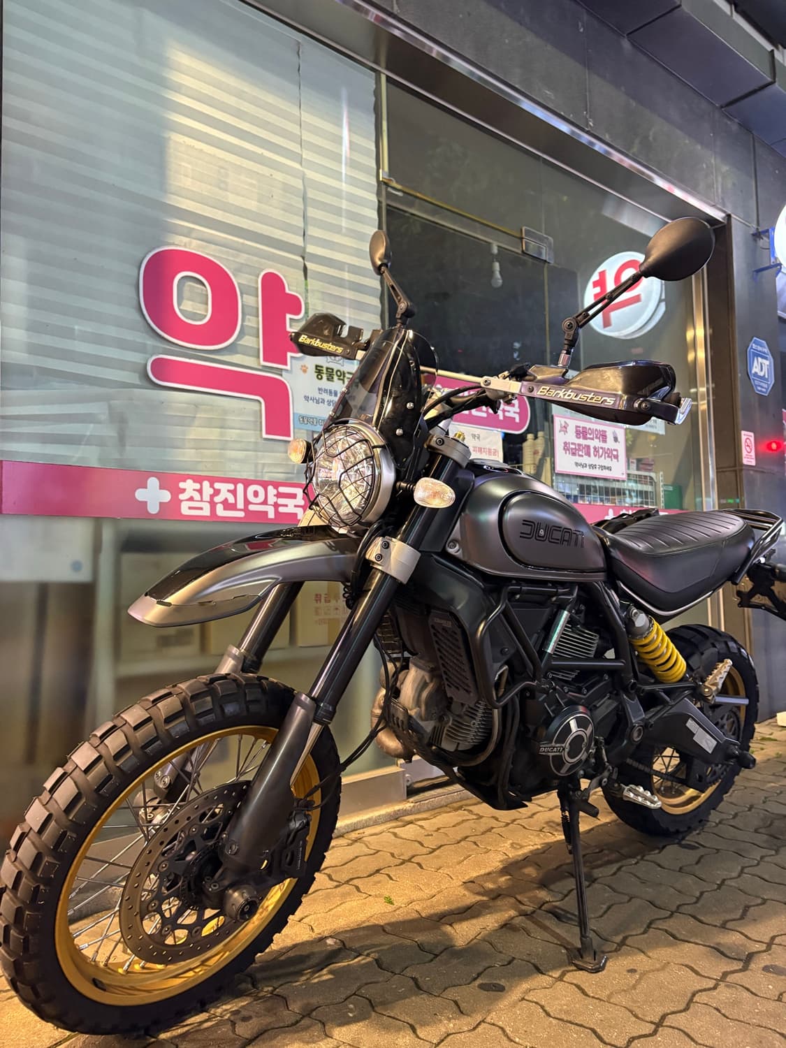 2017 두카티 스크램블러 데져트슬레드  상품이미지1