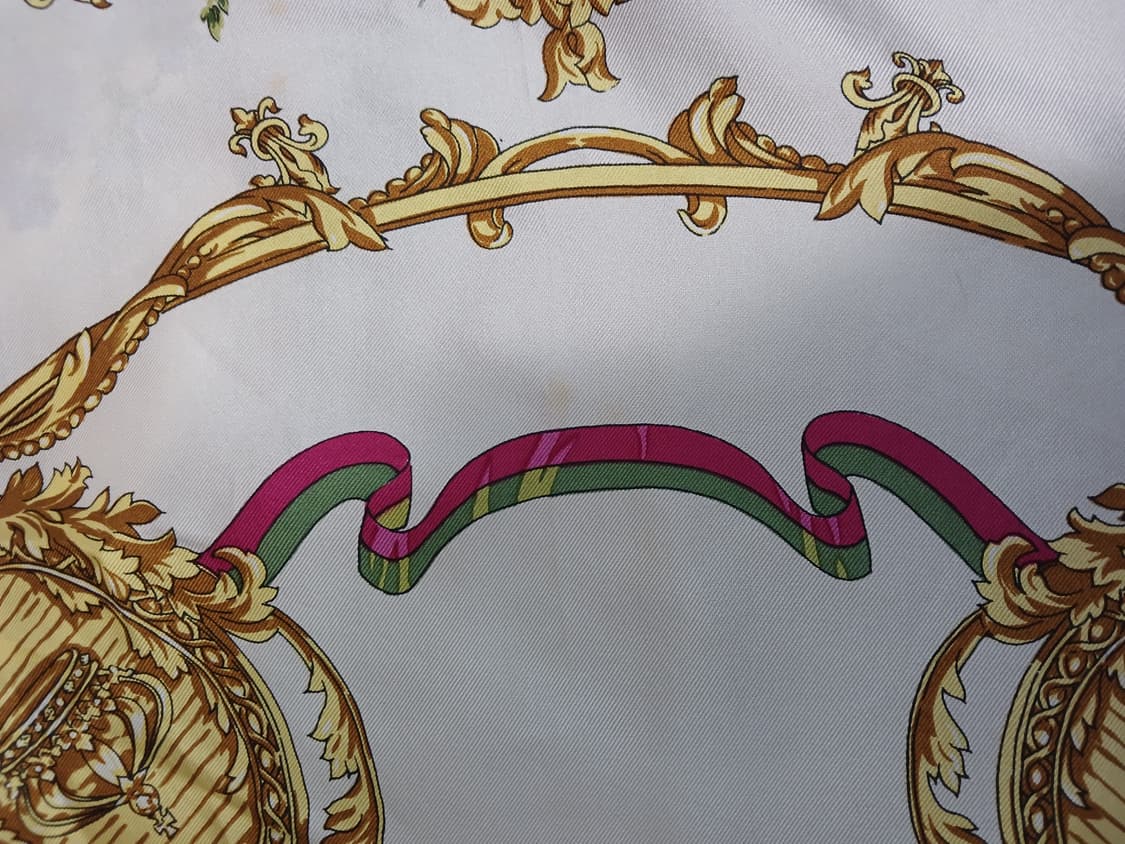 펠릭스 뷰흘러 베르사유의 장미 실크 사각스카프 상품이미지4